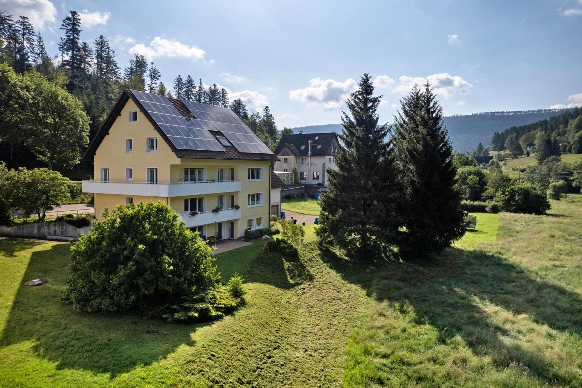 Haus Gisela Appartement Forbach Buitenkant foto